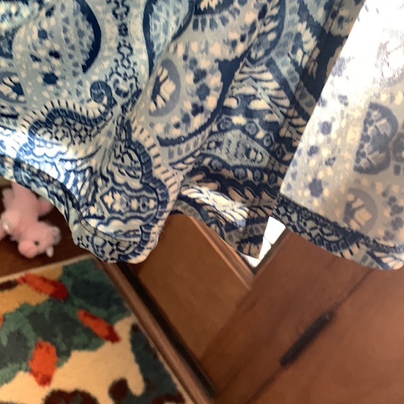 New Directions asymmetrical dress - Picture 5 of 9